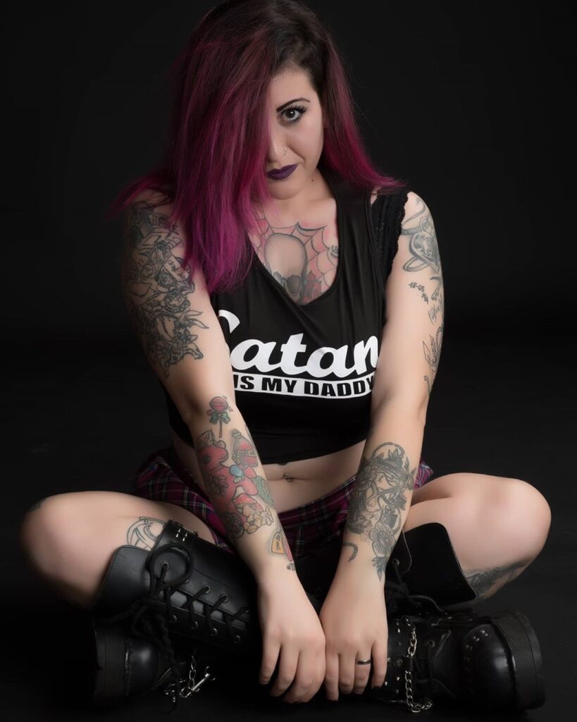 (notitle)  Boss Lady Vaper Instagram &#8211; 2020-04-08 19:31:29 Boss Lady Vaper Instagram 2020 04 08 193129 819x1024 boss lady vaper alternative model instagram