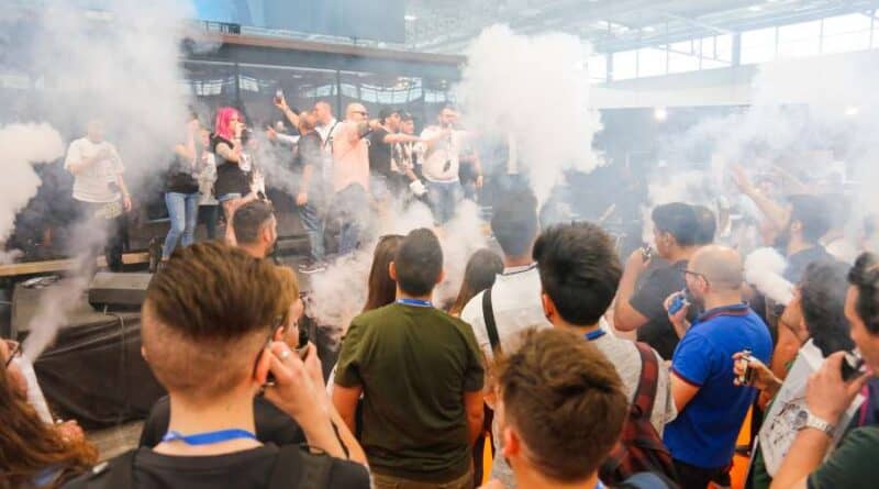 Fiere della sigaretta Elettronica Boss Lady Vaper Vapitaly 2018 fiere della sigaretta elettronica